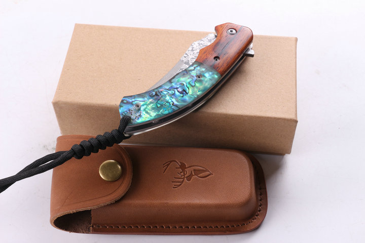 Mild Deer VG10 Damascus steel Abalone folding knife UD404895